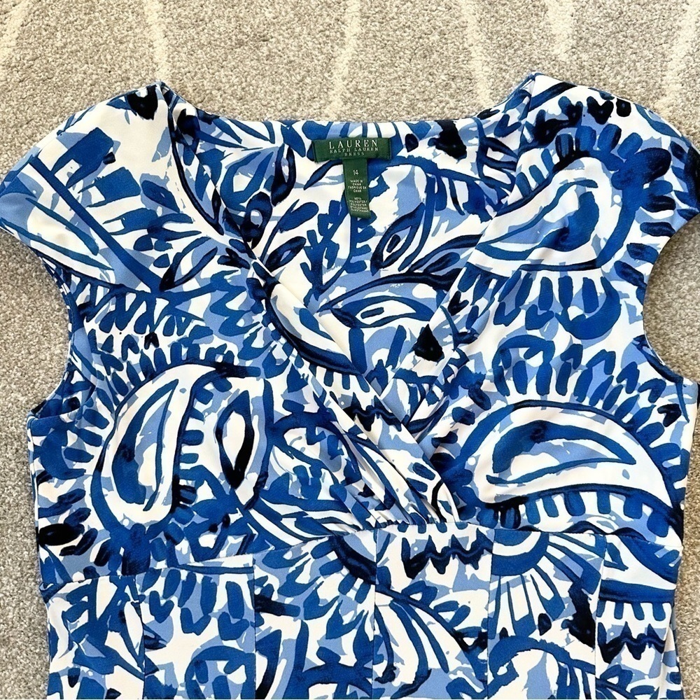 Lauren Ralph Lauren Blue V-Neck Stretch Paisley Print A-line Dress - Picture 2 of 5